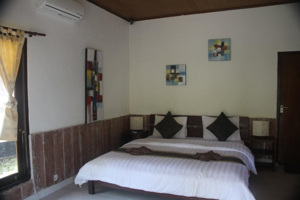 Star Bar And Bungalows Gili Islands Exterior photo